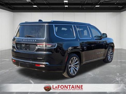 Used 2024 Jeep Grand Wagoneer Series II w/ Convenience Group III image 5