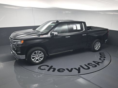 Used 2024 Chevrolet Silverado 1500 LTZ w/ Z71 Off-Road Package AWD/4WD image 29