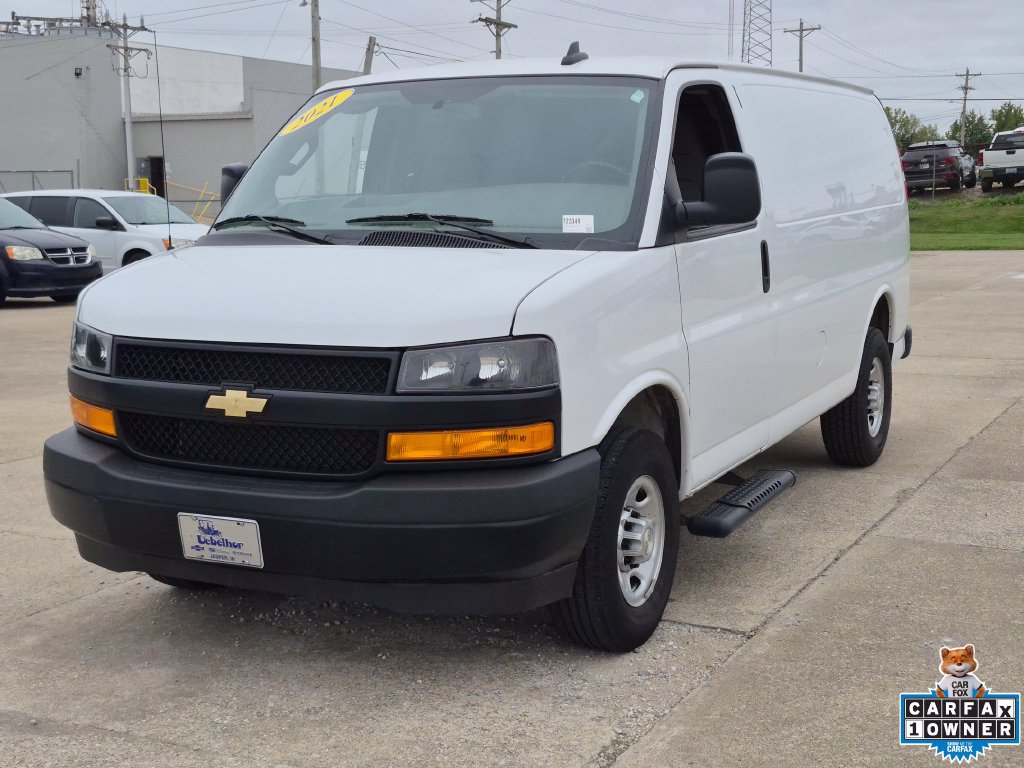 Used 2021 Chevrolet Express 2500 w/ Driver Convenience Package RWD image 3