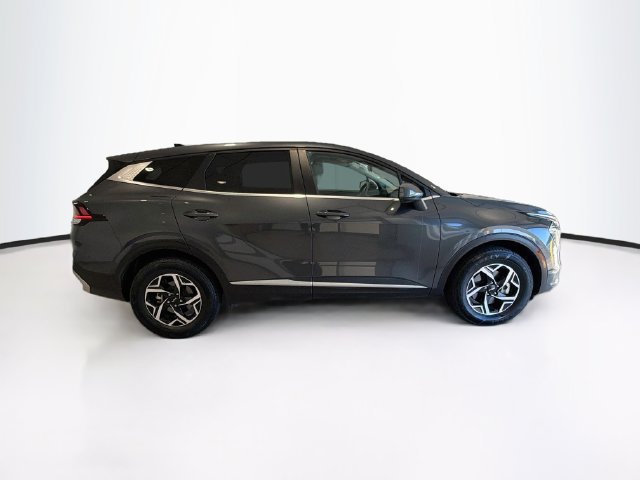 Used 2023 Kia Sportage LX AWD/4WD image 9