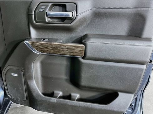 Used 2021 Chevrolet Silverado 1500 LT Trail Boss w/ Convenience Package II AWD/4WD image 34
