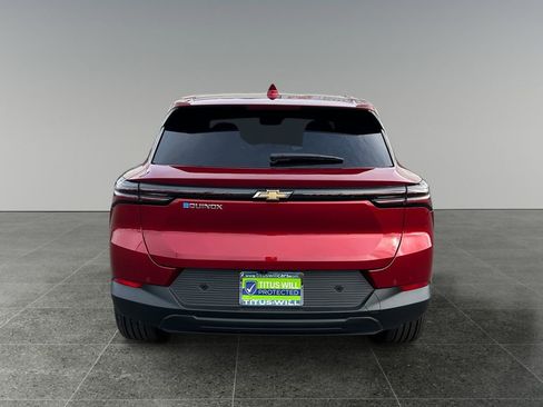 New 2026 Chevrolet Equinox EV LT image 6