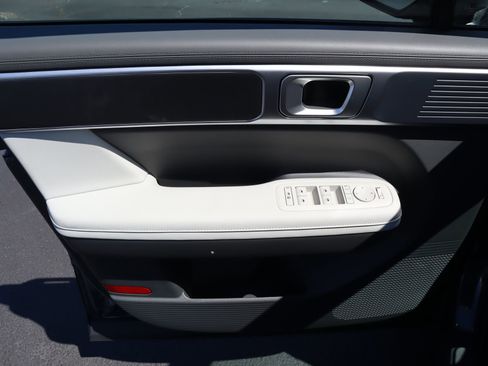 New 2026 Hyundai Santa Fe SEL w/ Tow & Go Package FWD image 16