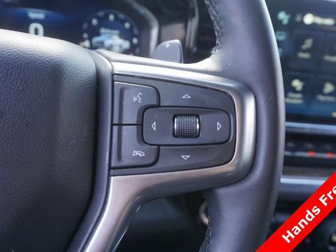 Used 2024 Chevrolet Silverado 1500 LT Trail Boss w/ Convenience Package II AWD/4WD image 4