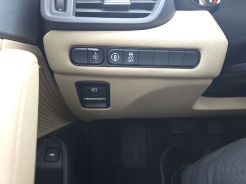 Used 2021 Acura TLX image 15