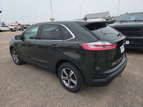 Certified 2023 Ford Edge SEL w/ Convenience Package AWD/4WD image 7