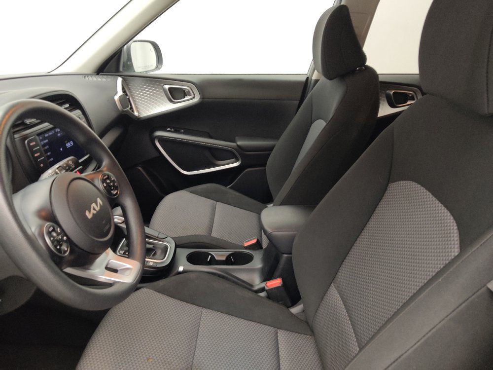Used 2022 Kia Soul LX w/ Technology Package FWD image 17