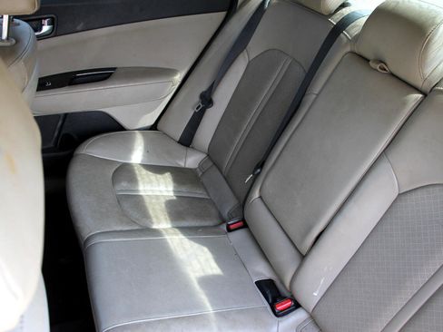 Used 2018 Kia Optima EX image 12