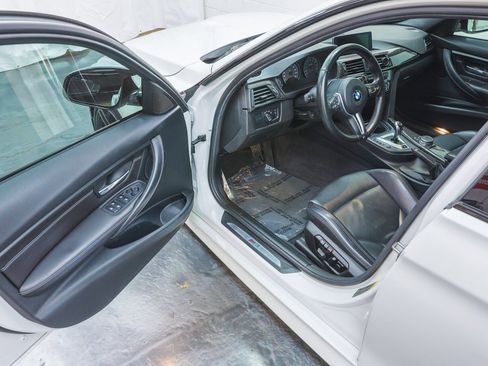 Used 2015 BMW M3 image 42