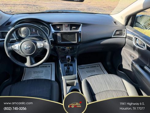 Used 2019 Nissan Sentra SV FWD image 4