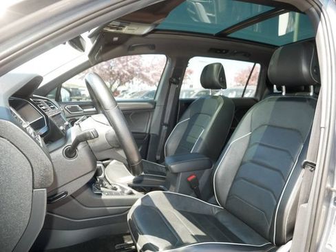 Certified 2023 Volkswagen Tiguan SEL R-Line AWD/4WD image 14