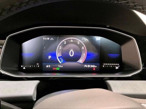 New 2026 Volkswagen Jetta SE image 18