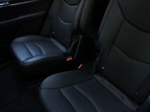 Used 2020 Cadillac XT6 Sport image 19