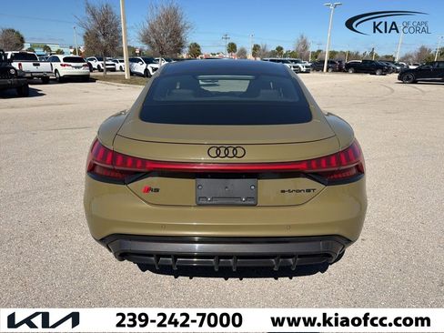 Used 2022 Audi RS e-tron GT w/ Carbon Performance Package image 8