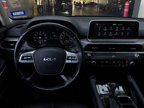 Used 2022 Kia Telluride EX w/ EX Premium Package AWD/4WD image 15