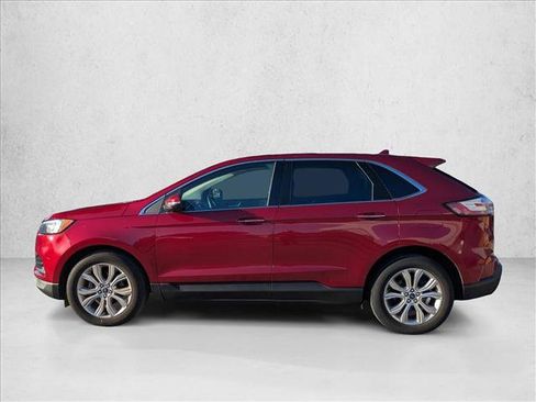 Used 2019 Ford Edge Titanium w/ Cold Weather Package image 6