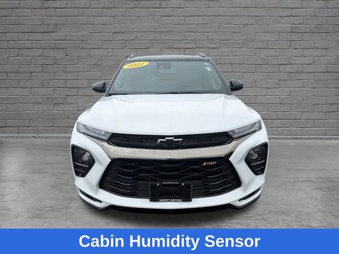 Used 2022 Chevrolet TrailBlazer RS w/ Sun and Liftgate Package AWD/4WD image 10