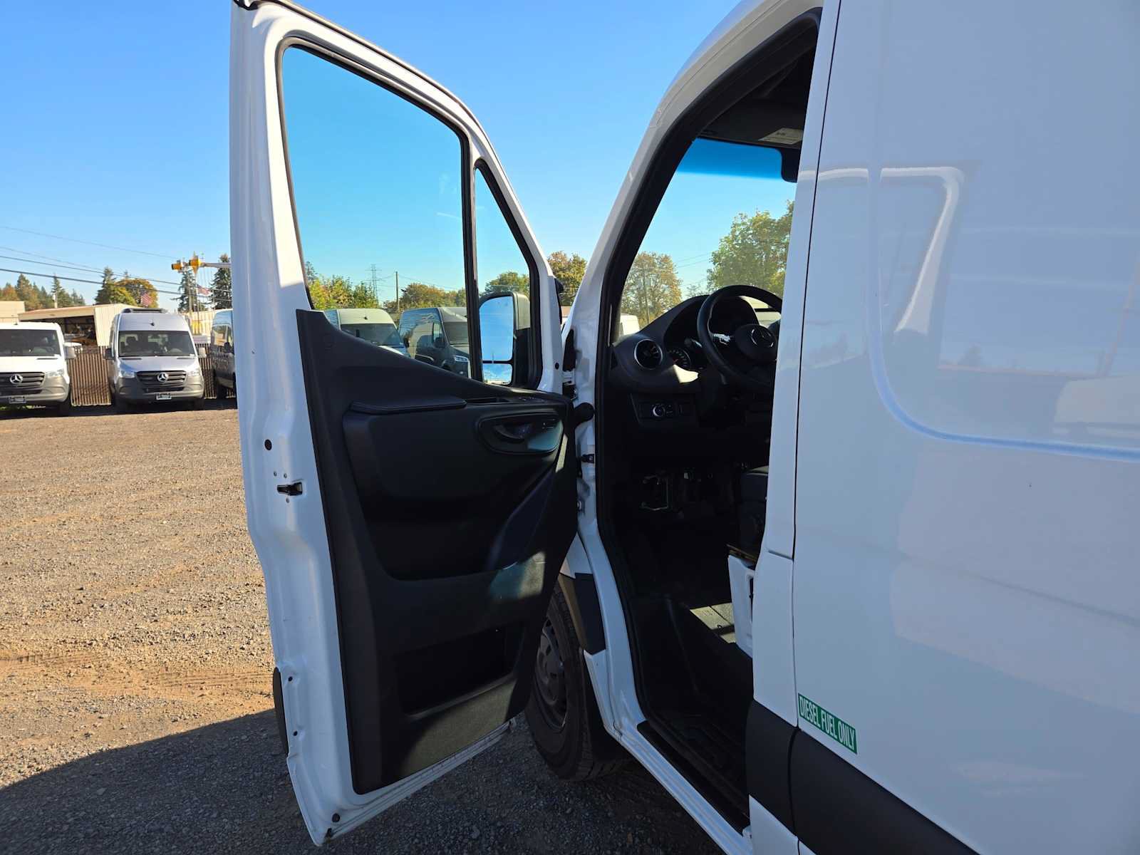 Used 2026 Mercedes-Benz Sprinter 2500 image 20