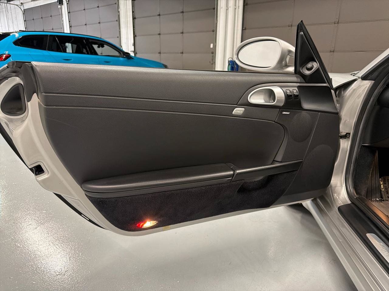 Used 2005 Porsche Boxster RWD image 14
