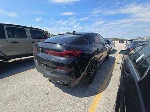 Used 2023 BMW X6 xDrive40i w/ M Sport Package image 10