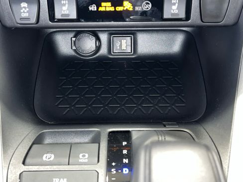 New 2025 Toyota RAV4 XLE w/ Convenience Package image 23