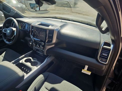 New 2026 RAM 1500 Big Horn AWD/4WD image 17
