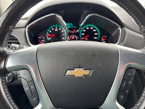 Used 2017 Chevrolet Traverse LT w/ Graphite Special Edition image 21