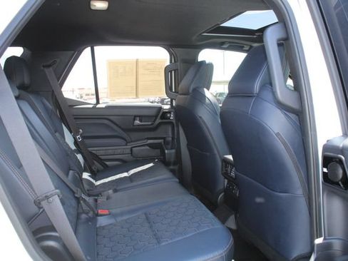 Used 2026 Toyota 4Runner Platinum AWD/4WD image 20