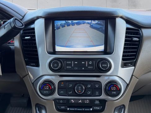 Used 2019 GMC Yukon SLT w/ Open Road Package RWD image 17