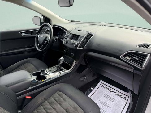 Used 2018 Ford Edge SEL AWD/4WD image 17