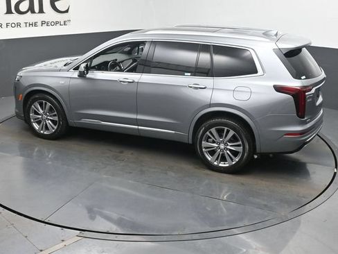 Used 2024 Cadillac XT6 Premium Luxury w/ Technology Package AWD/4WD image 43