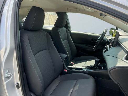 Used 2023 Toyota Corolla LE FWD image 16