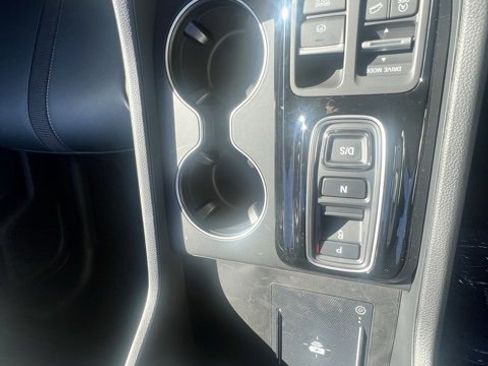 New 2025 Honda Pilot EX-L image 9