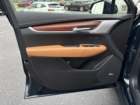 New 2026 Cadillac XT5 Premium Luxury w/ Driver Assist Package AWD/4WD image 18