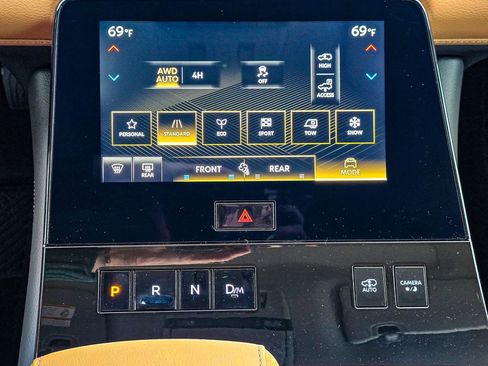 New 2026 INFINITI QX80 Luxe image 26