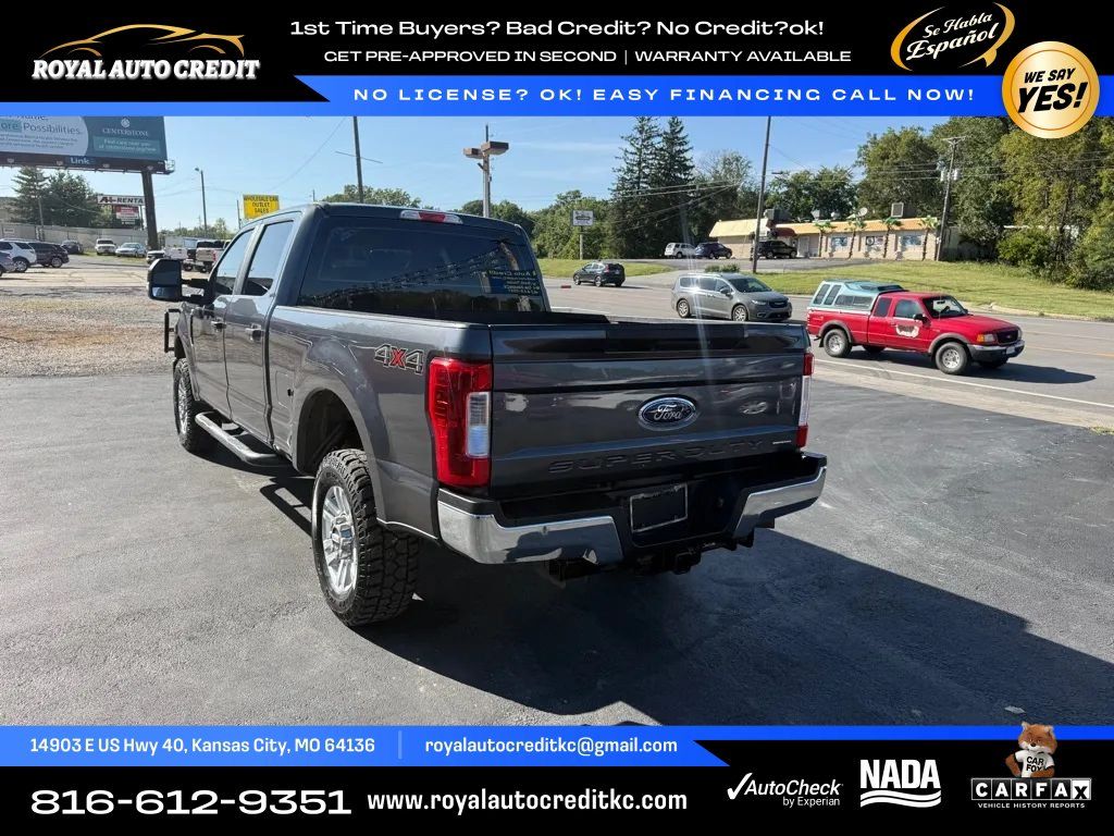 Used 2017 Ford F250 XL w/ STX Appearance Package AWD/4WD image 7