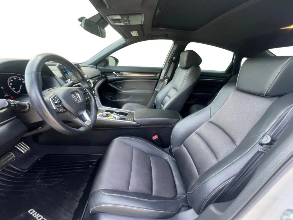 Used 2022 Honda Accord Sport image 9