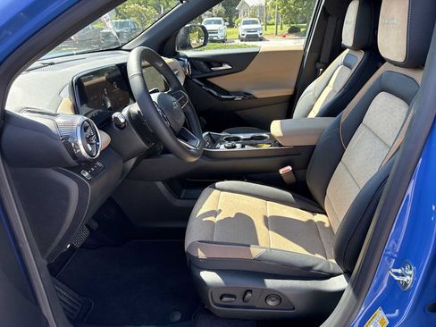 New 2026 Chevrolet Equinox ACTIV w/ Convenience Package III AWD/4WD image 19