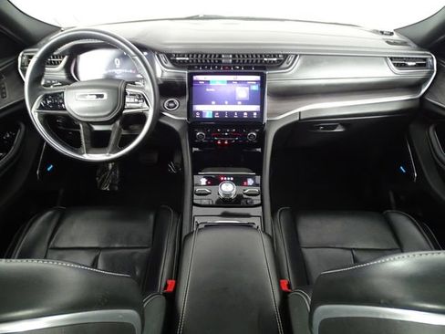 Used 2021 Jeep Grand Cherokee L Overland w/ Luxury Tech Group IV image 33