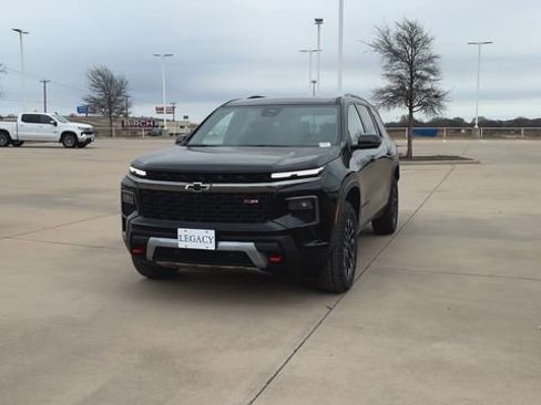 New 2026 Chevrolet Traverse Z71 w/ Enhanced Driving Package image 4
