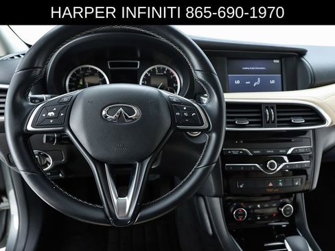Used 2018 INFINITI QX30 AWD image 57