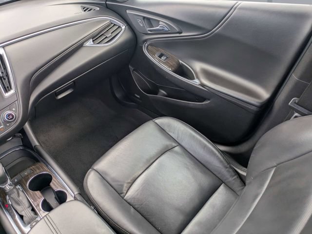 Used 2024 Chevrolet Malibu LT FWD image 16