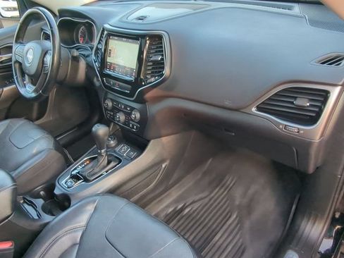 Used 2020 Jeep Cherokee Limited AWD/4WD image 28