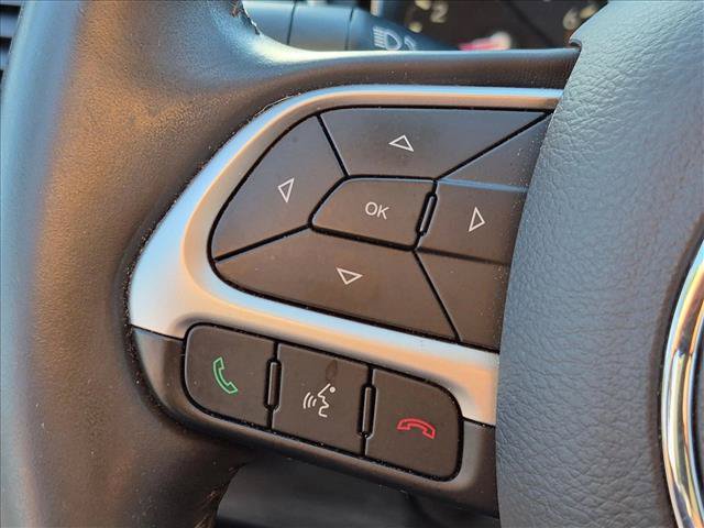 Used 2018 Jeep Compass Latitude w/ Popular Equipment Group FWD image 15