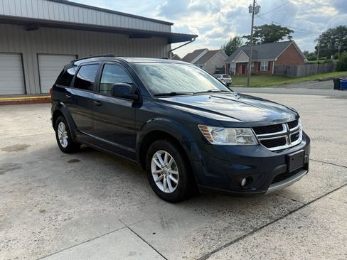 Used 2014 Dodge Journey SXT w/ Quick Order Package 28C FWD image 5