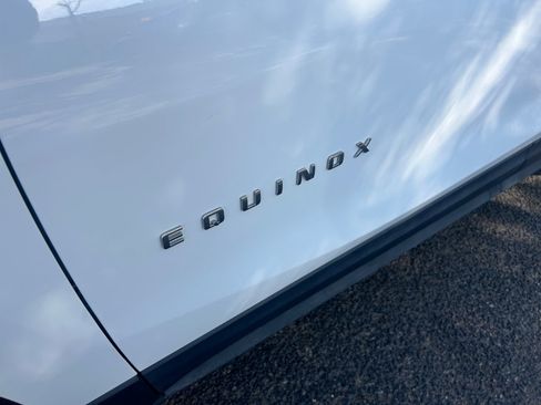 Used 2022 Chevrolet Equinox LS w/ LPO, Floor Liner Package FWD image 24