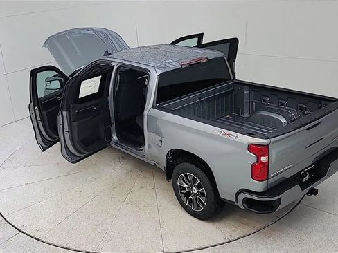Used 2024 Chevrolet Silverado 1500 RST AWD/4WD image 50