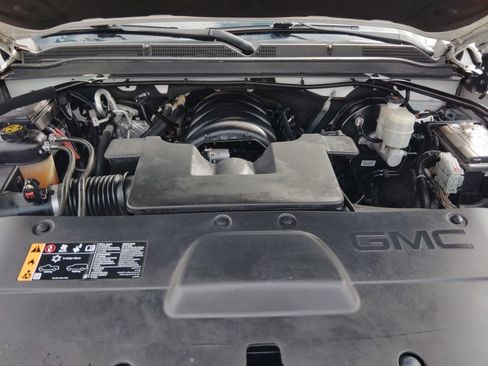 Used 2020 GMC Yukon SLT w/ Open Road Package image 10