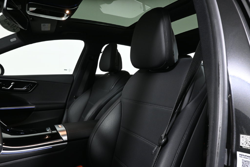 Used 2023 Mercedes-Benz C 300 4MATIC Sedan image 15