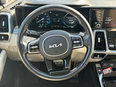 Used 2023 Kia Sorento SX Prestige AWD/4WD image 24